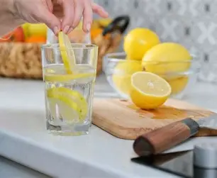 descargaagua con limon