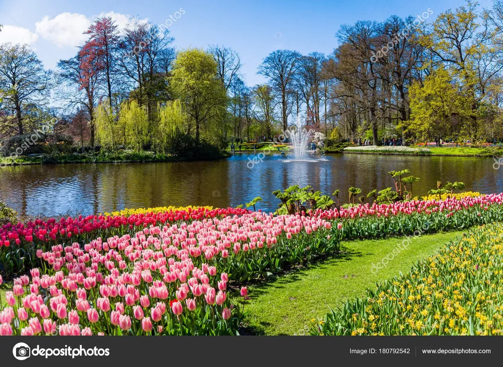 depositphotos_180792542-stock-photo-spring-formal-garden-beautiful-garden