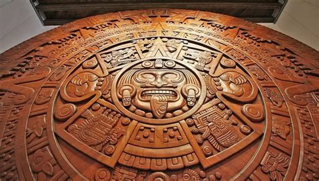 OIPpiedra azteca