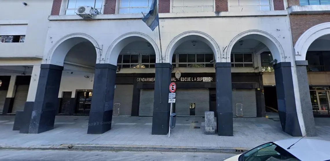 ESCUELA SUPERIOR GENDAMERIA