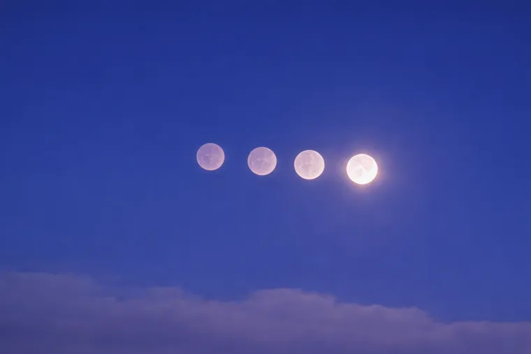 cuatro-lunas EN RUSIA